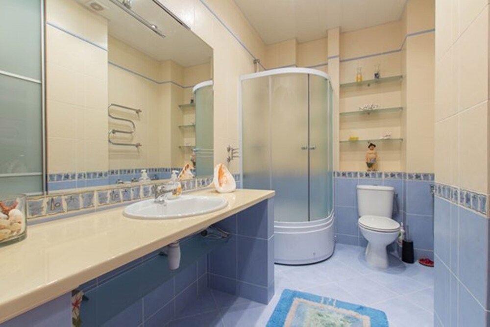 Standard Apartment, 2 Bedrooms, Kitchen (Karla Marksa, 25) - Bathroom