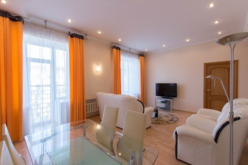 Standard Apartment, 2 Bedrooms, Kitchen (Karla Marksa, 25) - Living Area