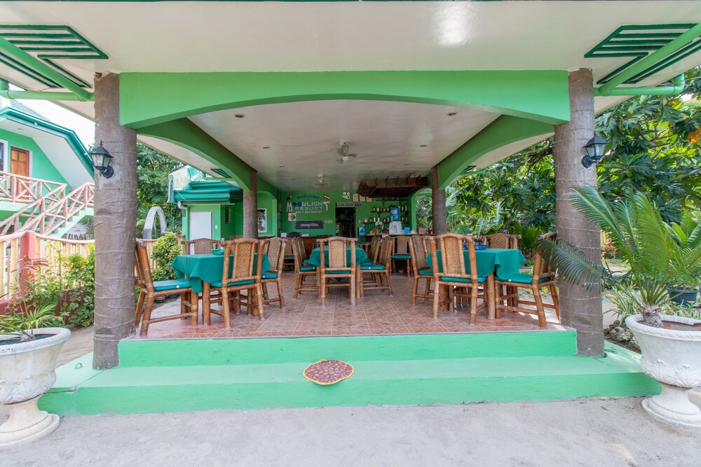 Food Court