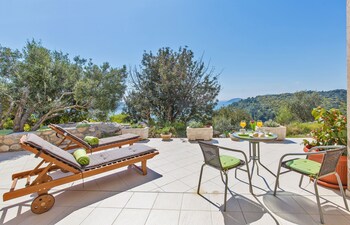 Sundeck