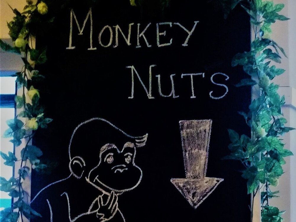 Hotel Bar