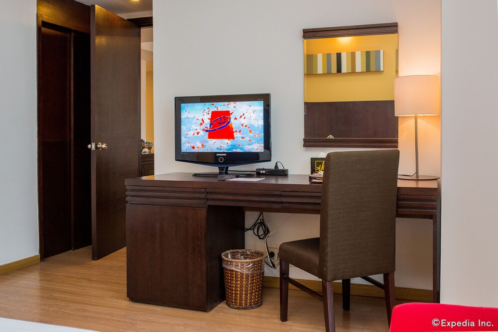 In-Room Business Center