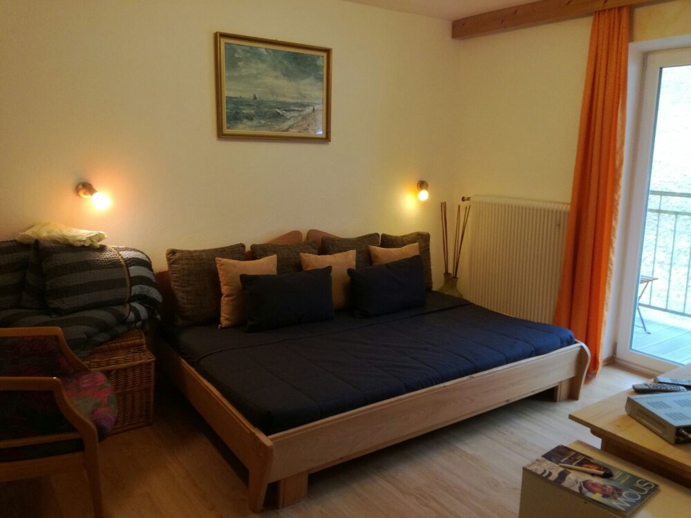 Exclusive Studio, Balcony, Mountain View - Guestroom