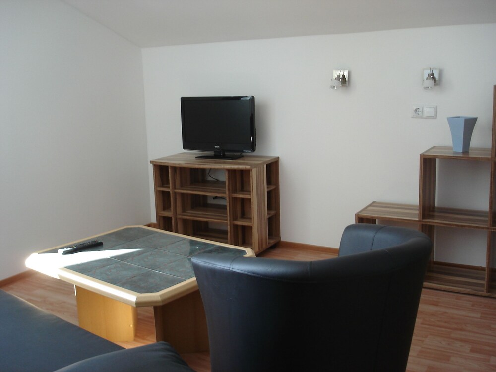 Exclusive Apartment, Mountain View (Apartment 3 - Dachschräge) - Living Room