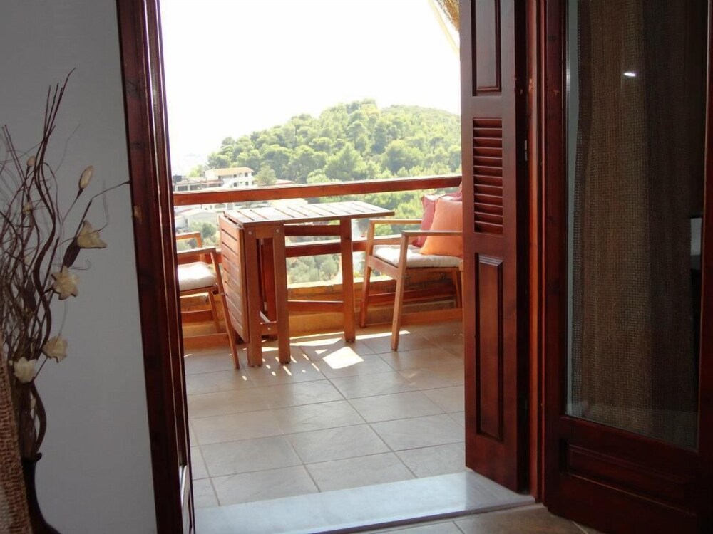 Suite, 1 Bedroom - Balcony