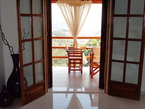 Studio - Balcony