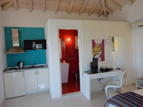 Studio - In-Room Kitchen