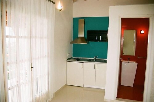 Studio - In-Room Kitchen