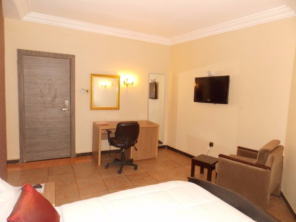 Guestroom