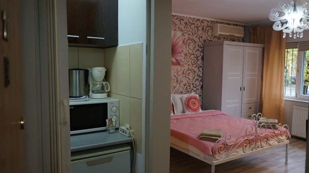 In-Room Kitchenette