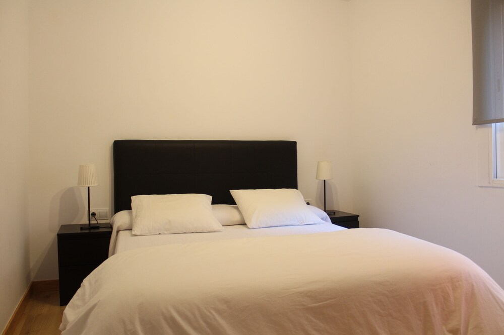 Superior Apartment, 2 Bedrooms - Guestroom