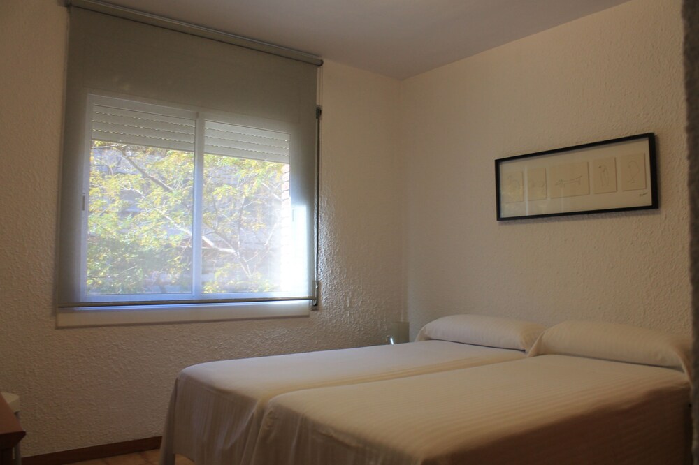 Family Apartment - Guestroom