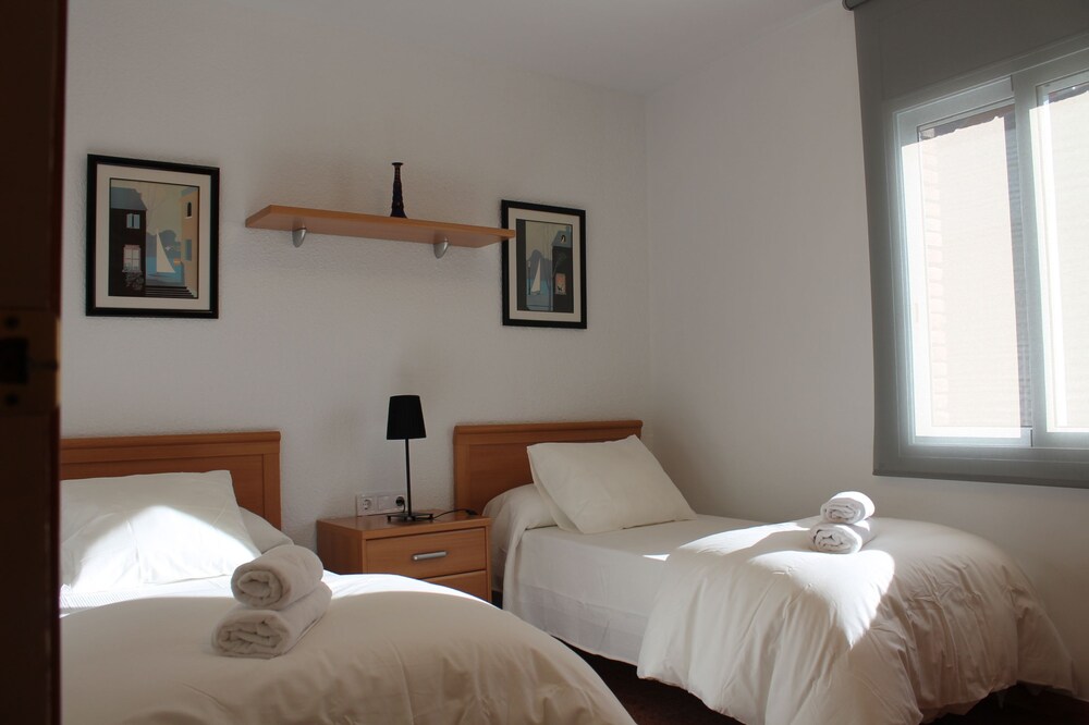 Family Apartment - Guestroom