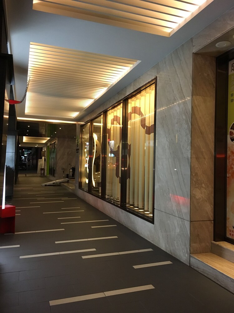 Hotel Front - Evening/Night