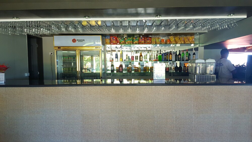Hotel Bar