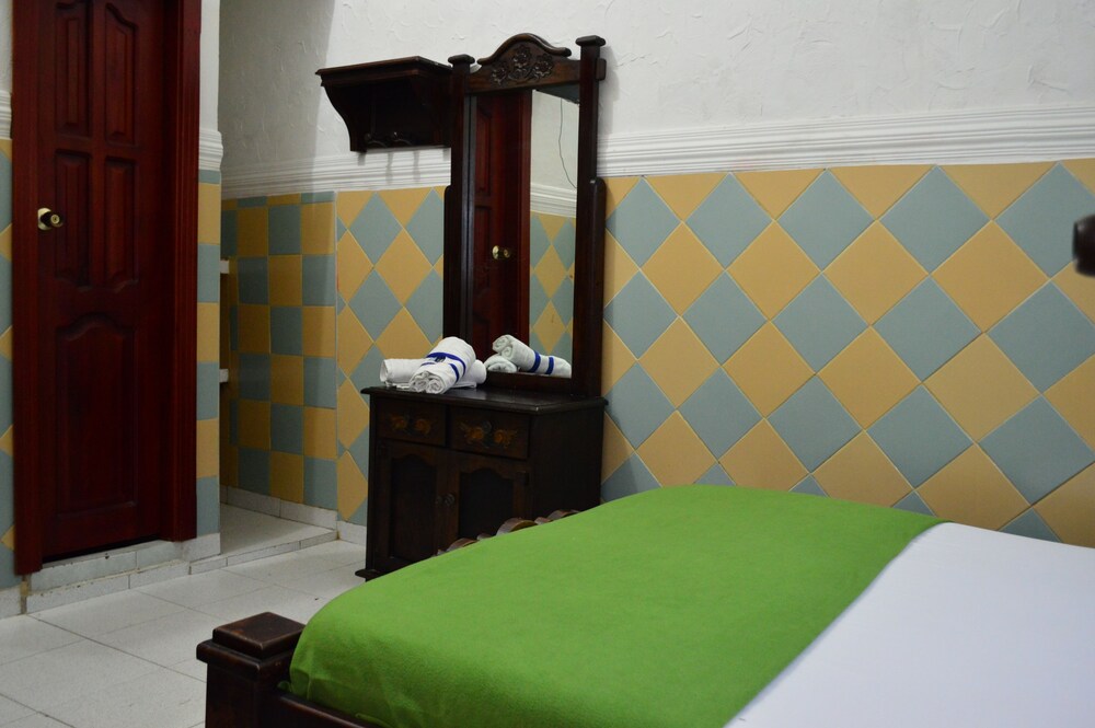 Guestroom