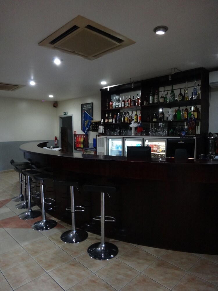 Hotel Bar