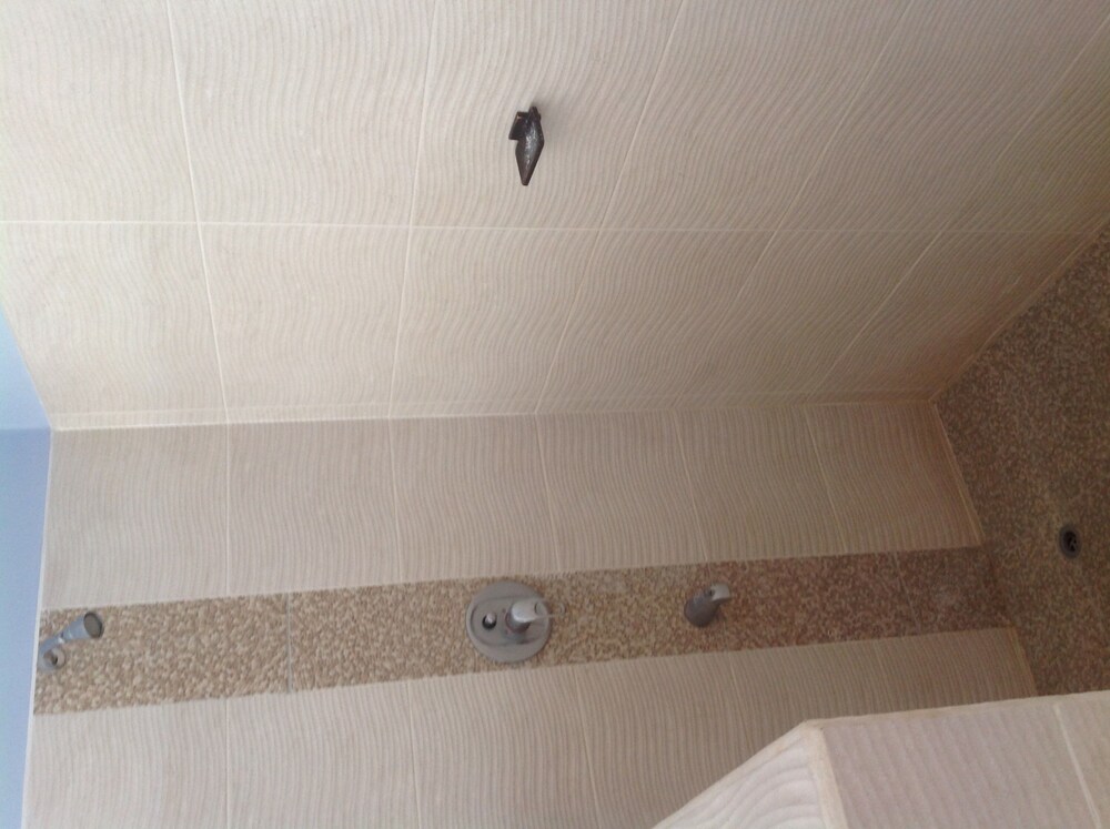 Superior Apartment, 1 Bedroom, Kitchen, Ocean View - Bathroom