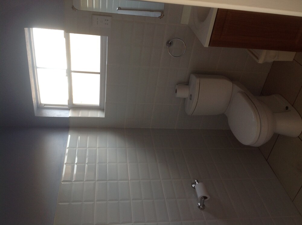 Superior Apartment, 2 Bedrooms, Kitchen, Ocean View - Bathroom