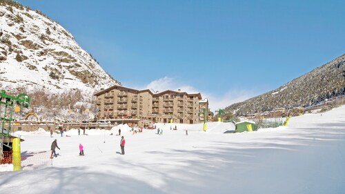 Hotel Canaro