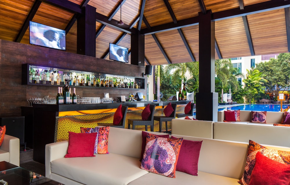 Hotel Lounge