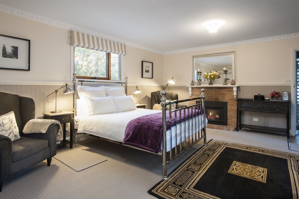 Camellia Cottage - Guestroom