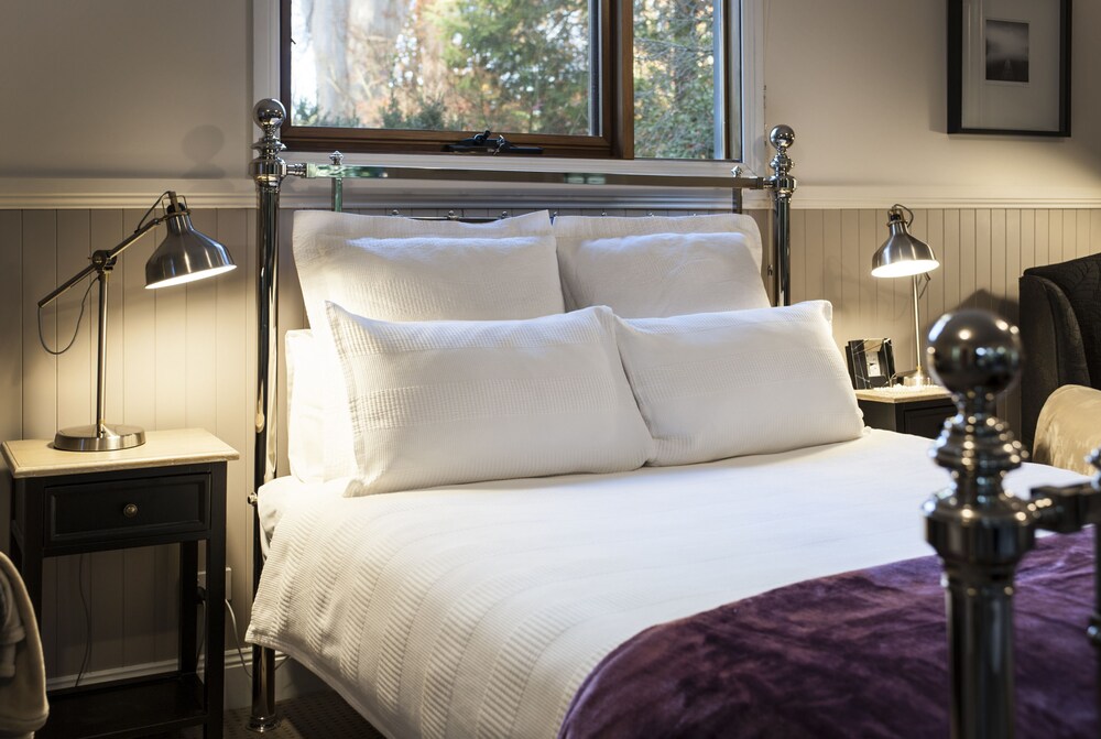 Camellia Cottage - Guestroom