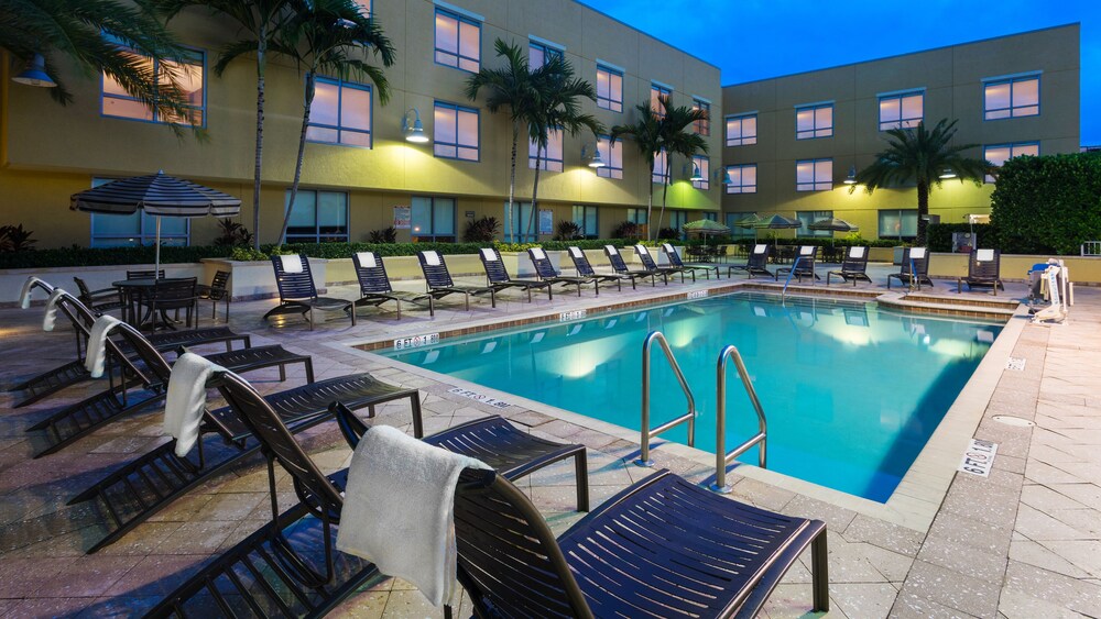 Rooftop Pool