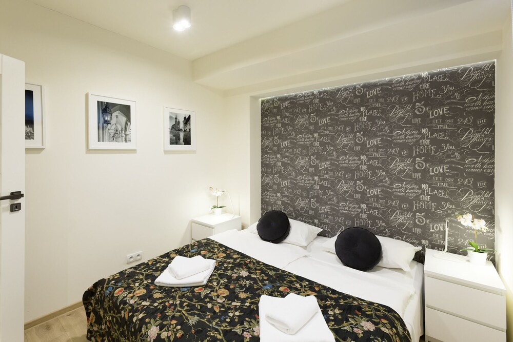 Apartment, 1 Bedroom (Krzyza Street ) - Guestroom