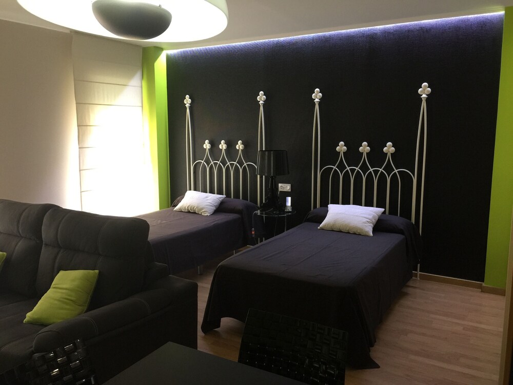 Double Room - Guestroom