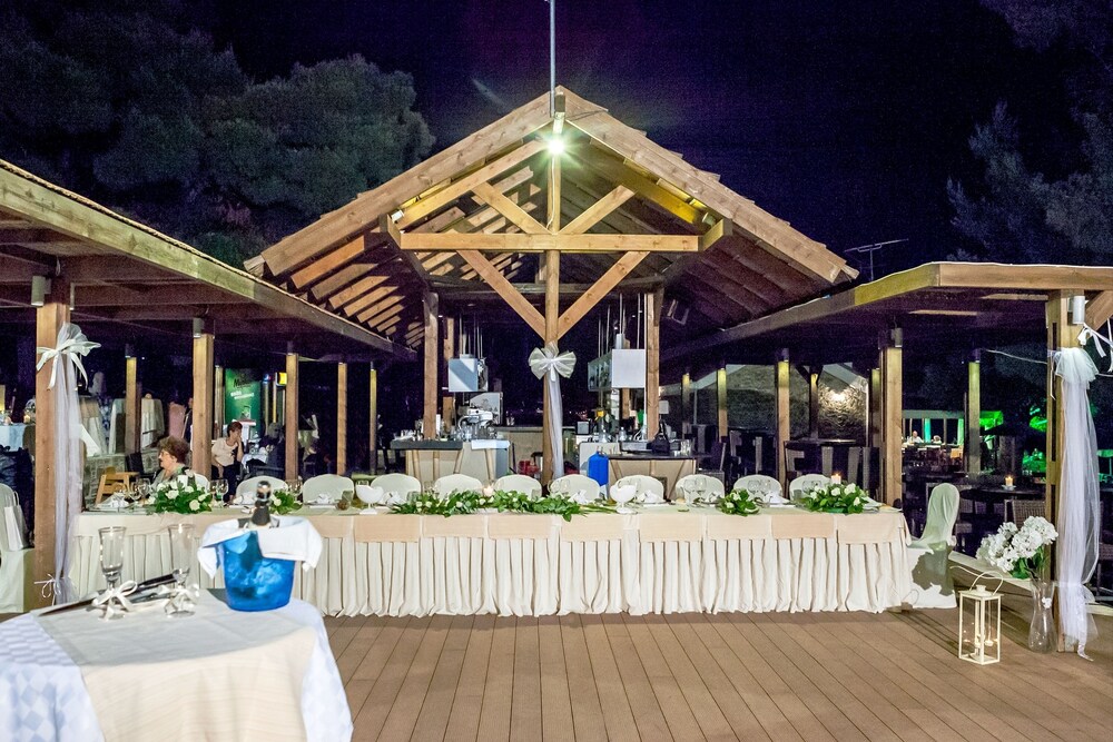 Outdoor Banquet Area