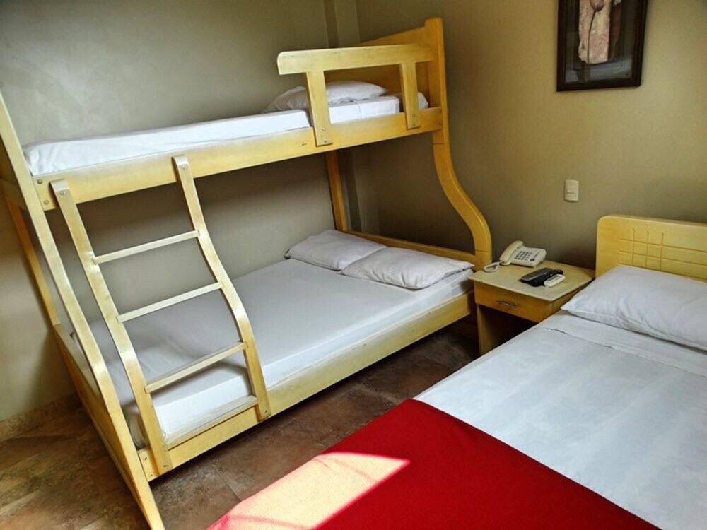 Guestroom