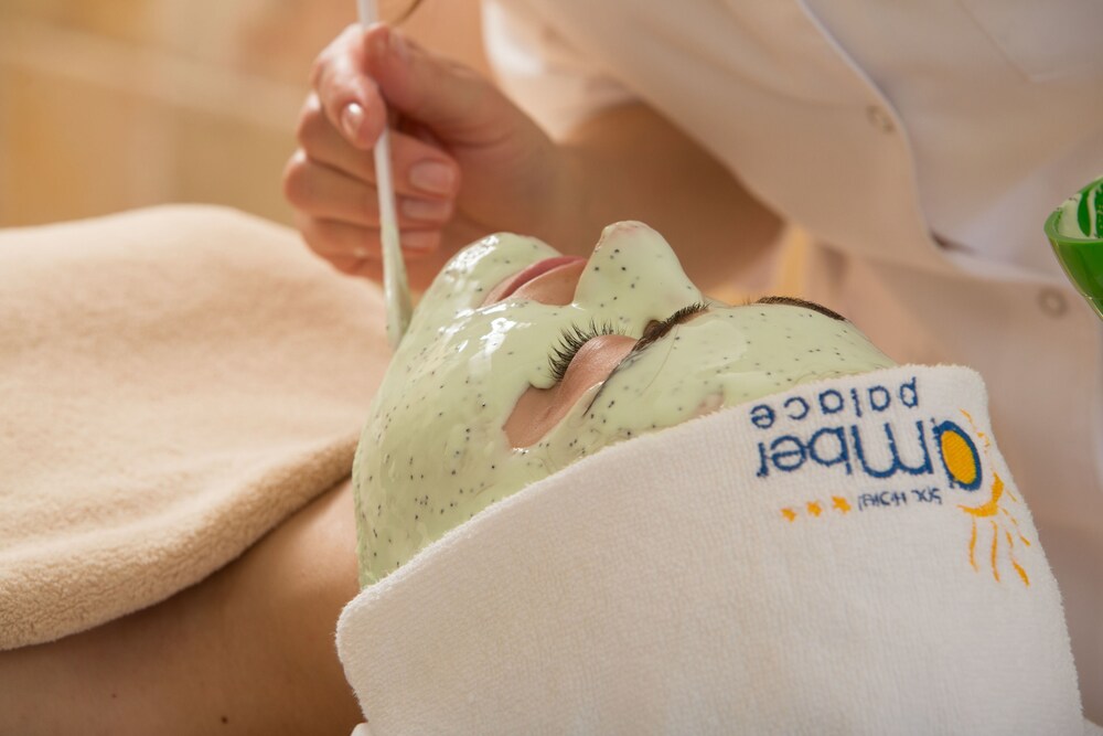 Facial
