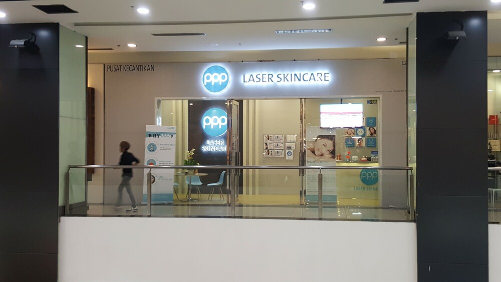 Facial