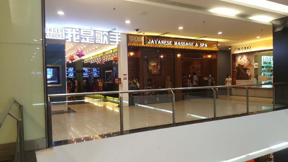 Karaoke Room