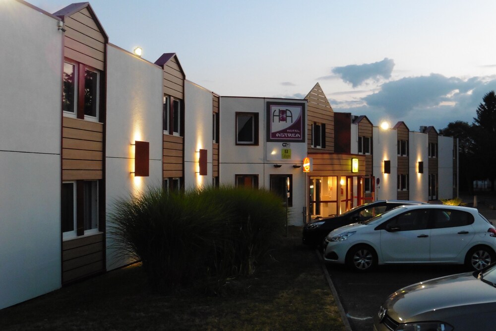 Hotel Front - Evening/Night