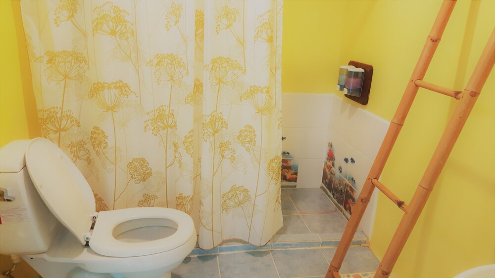 ห้องน้ำ