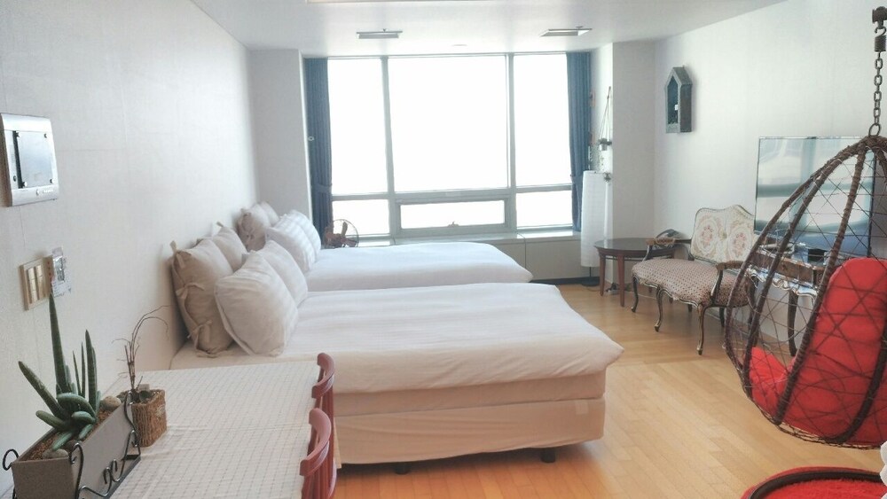 Childrens Theme Room