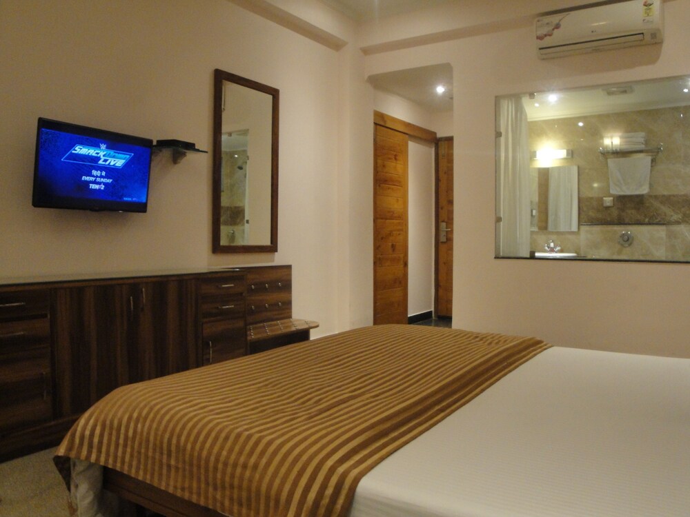 Guestroom