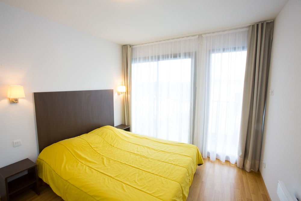 Suite, Connecting Rooms - Guestroom