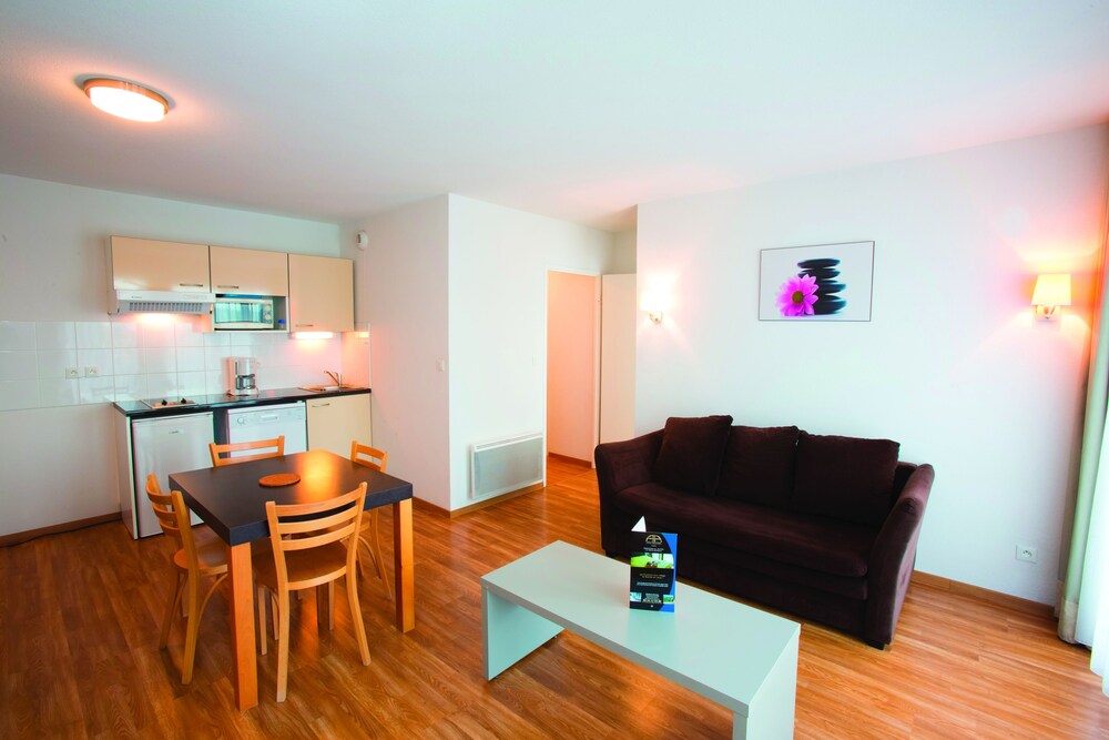 In-Room Kitchenette