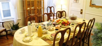 Family Dining