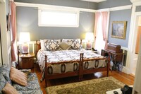 Royal Room - 9