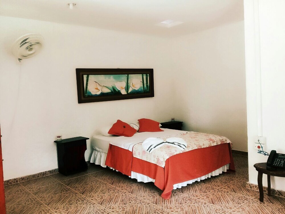 Guestroom