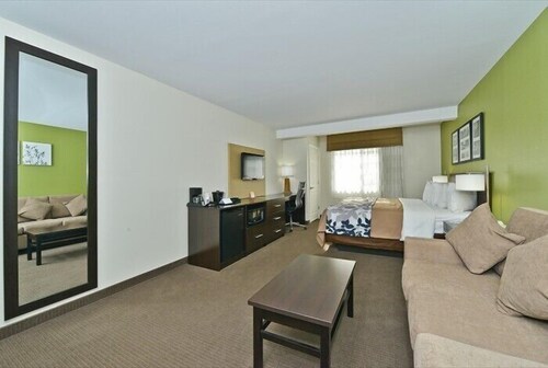 Guestroom View