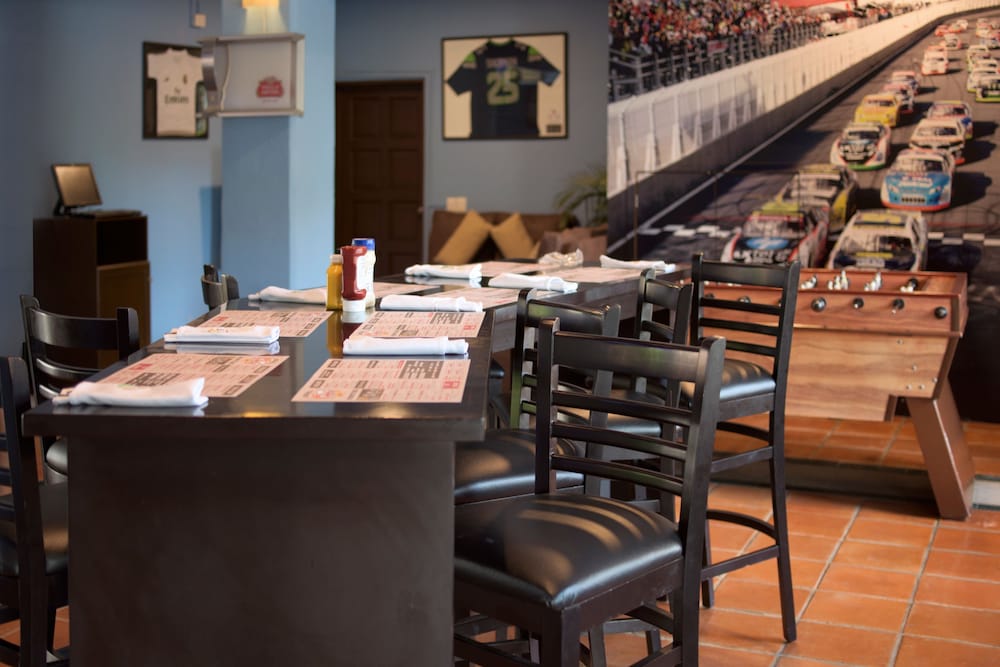 Sports Bar