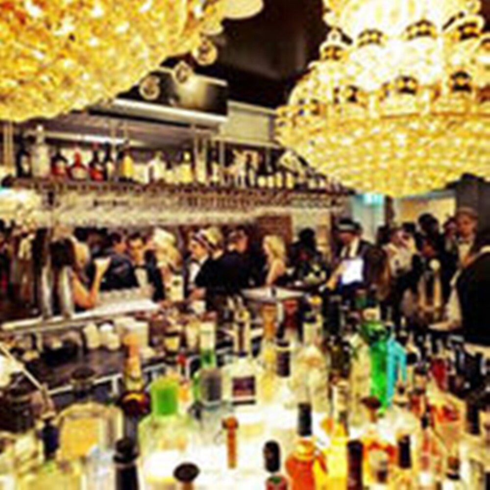 Hotel Bar