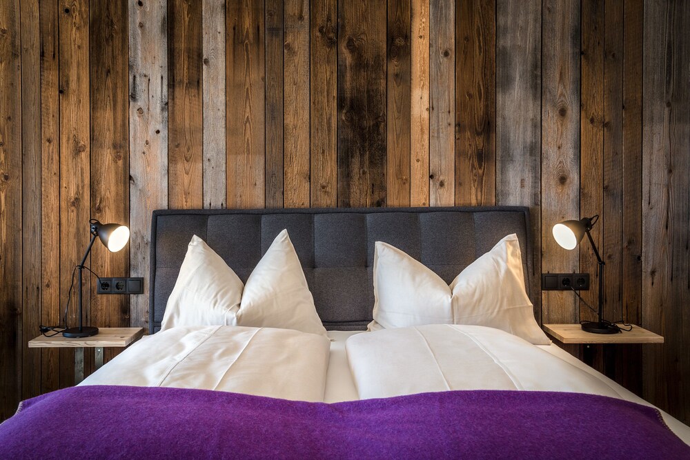 Almstubn - Guestroom