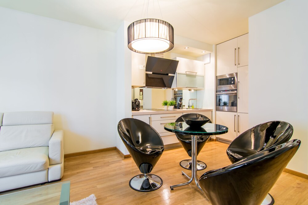 Superior Apartment, 1 Bedroom - In-Room Dining