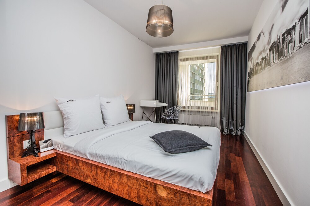 Deluxe Apartment, 1 Bedroom - Guestroom